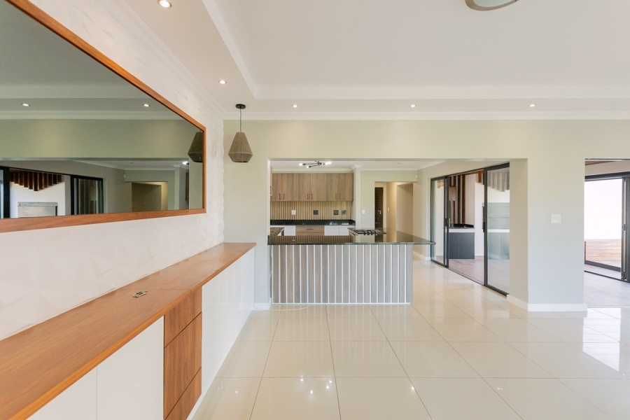 To Let 4 Bedroom Property for Rent in Langebaan Country Estate Western Cape